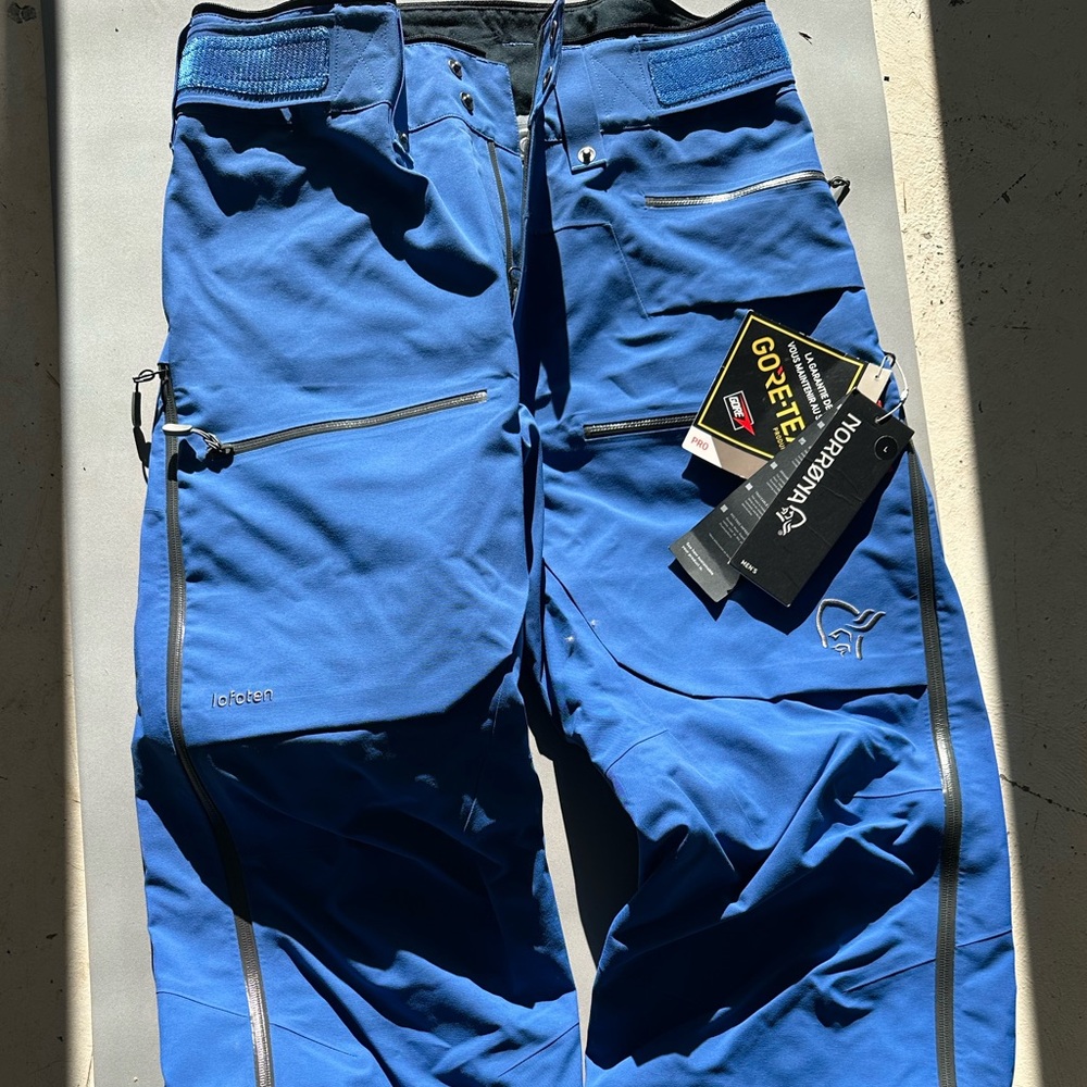 Men’s Norrona Gortex Pro Ski Pant NWT, size large